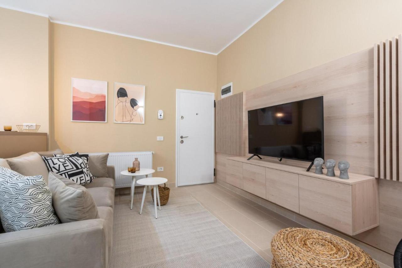 Fabulous Apartament With View In Calea Victoriei Бухарест Экстерьер фото